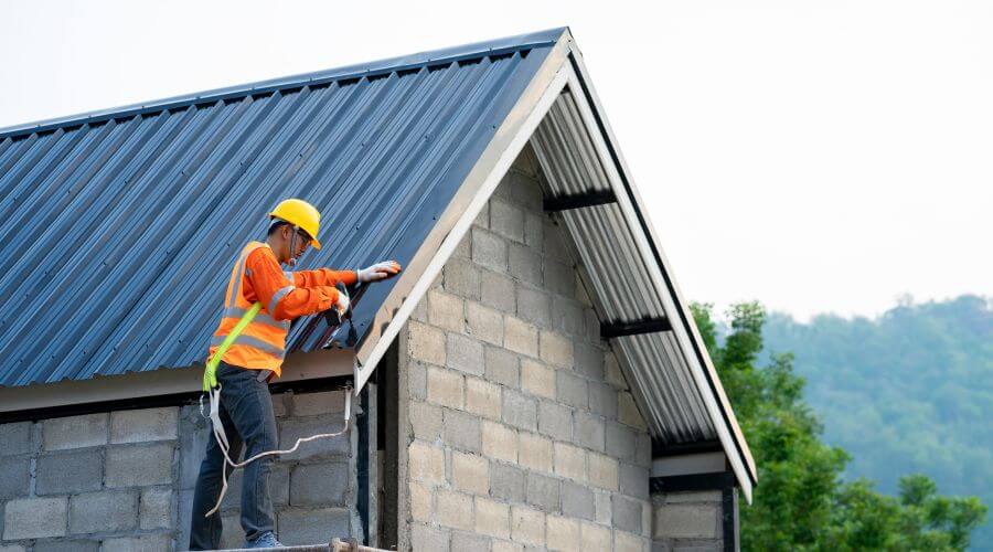Expert new roof installation services in Woodland, IL